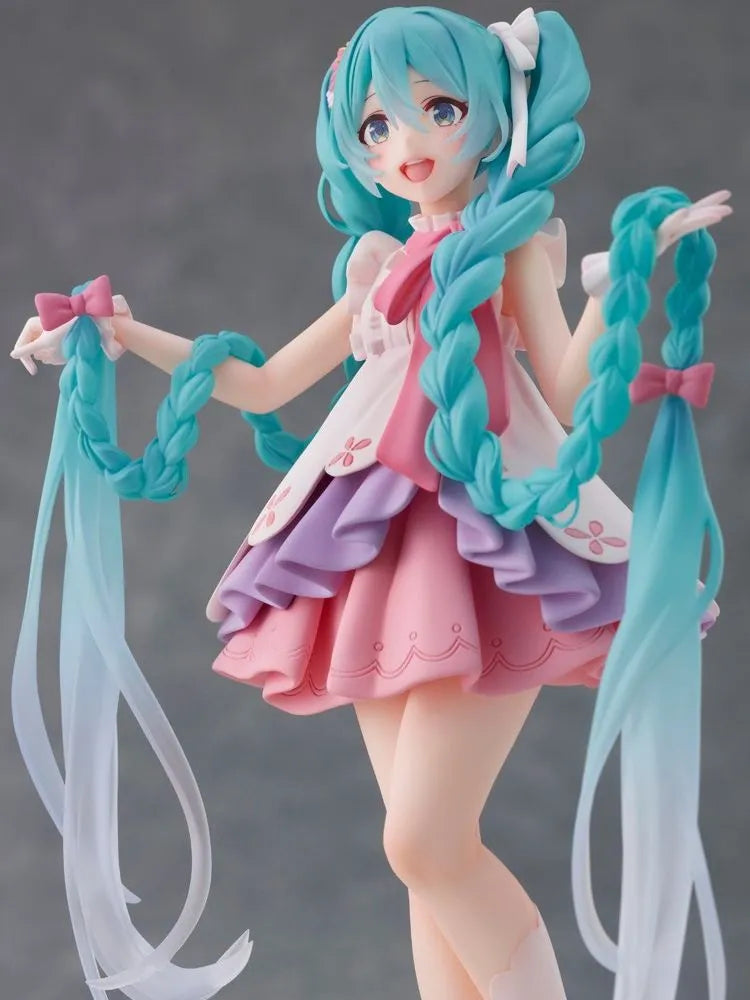 Miku Braided Hair Figure