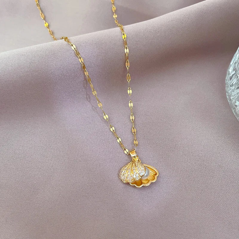 Pearl in a Shell Necklace