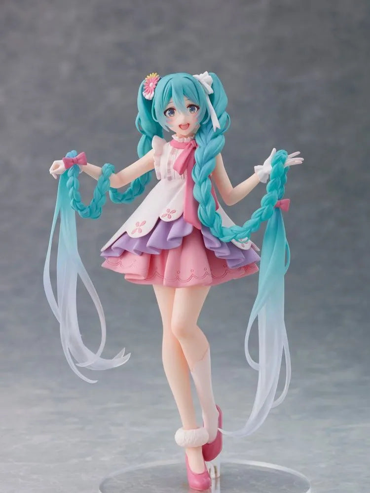 Miku Braided Hair Figure