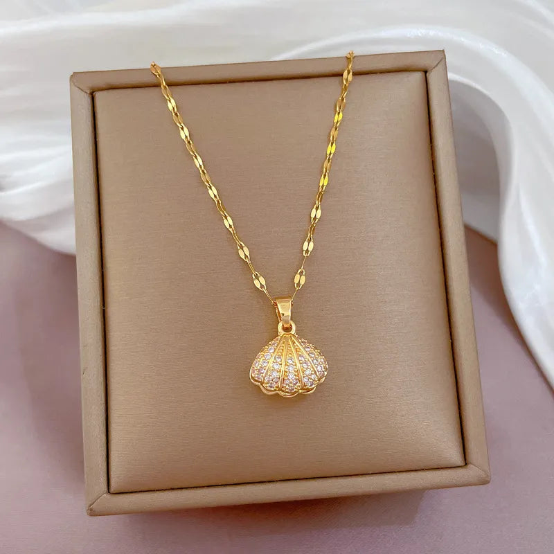 Pearl in a Shell Necklace