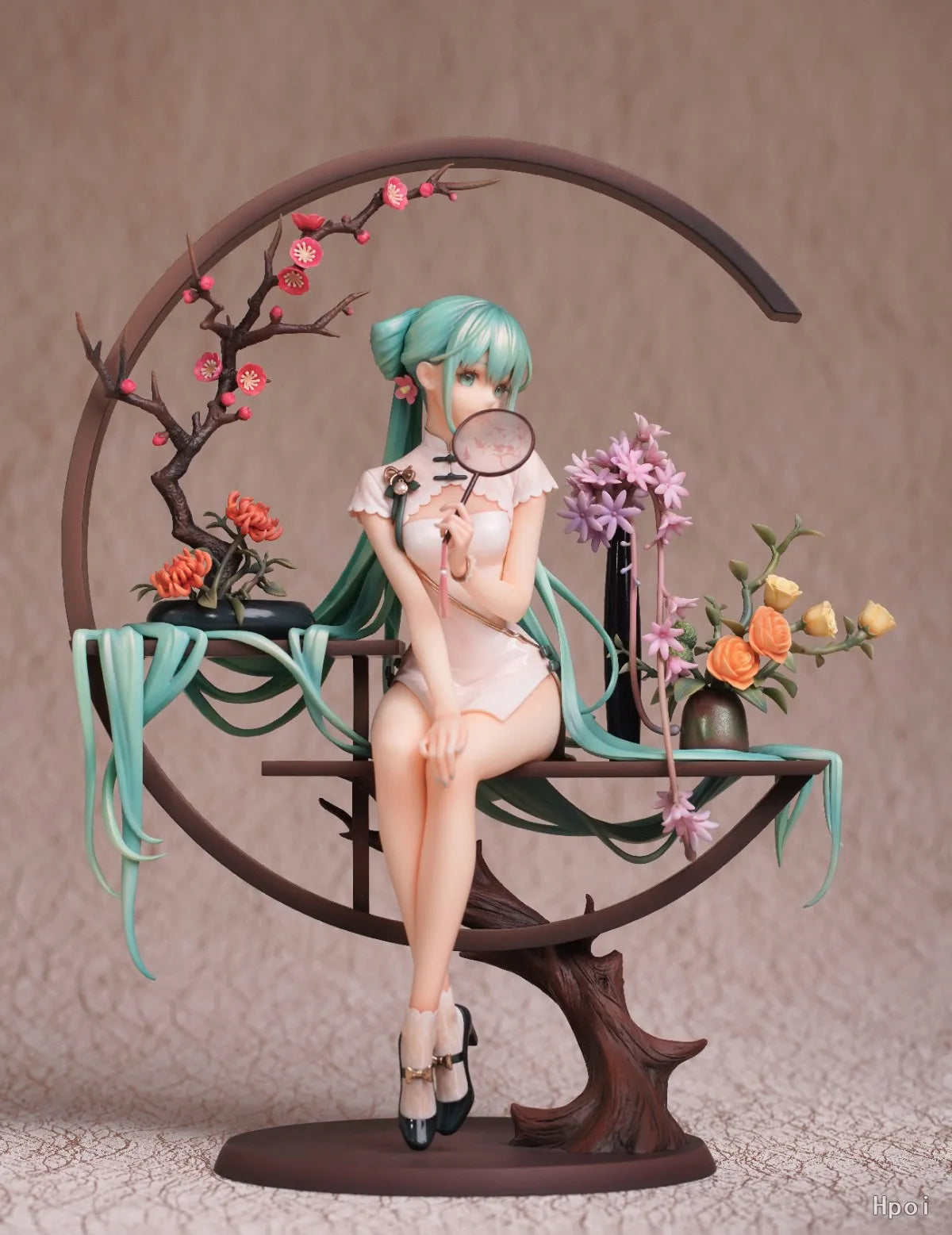 Miku Sitting Figure