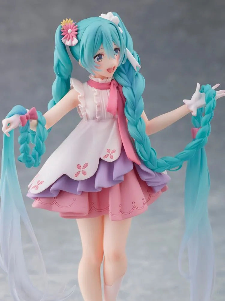 Miku Braided Hair Figure